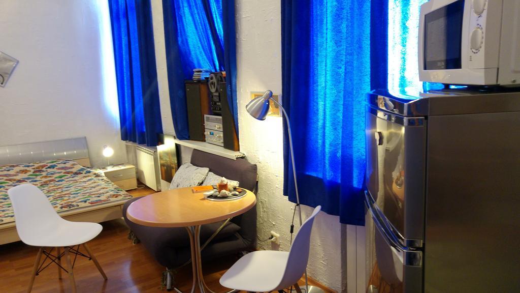 Apartment On Horodetskoho 4 كييف الغرفة الصورة
